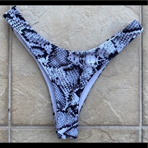 Snake Print Bikini bottoms